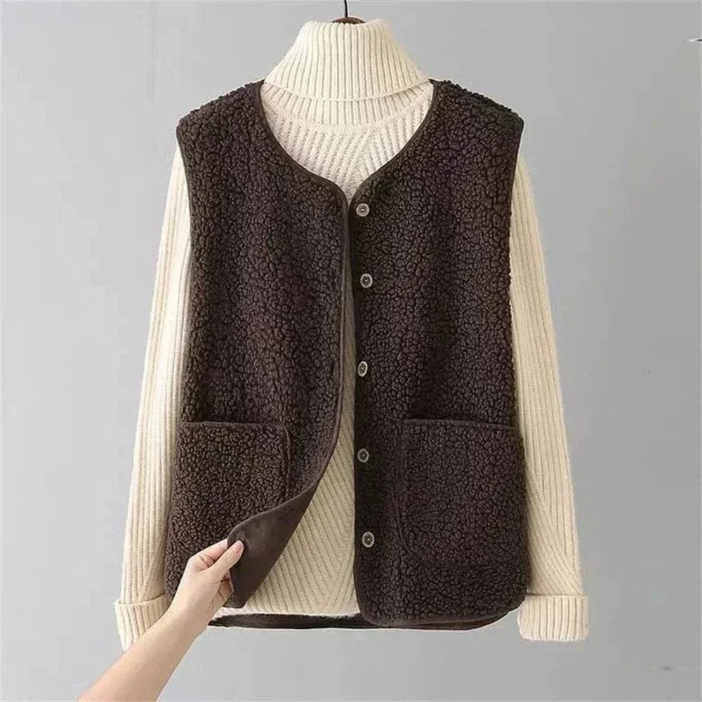 Women's button-down sleeveless vest - Image 2