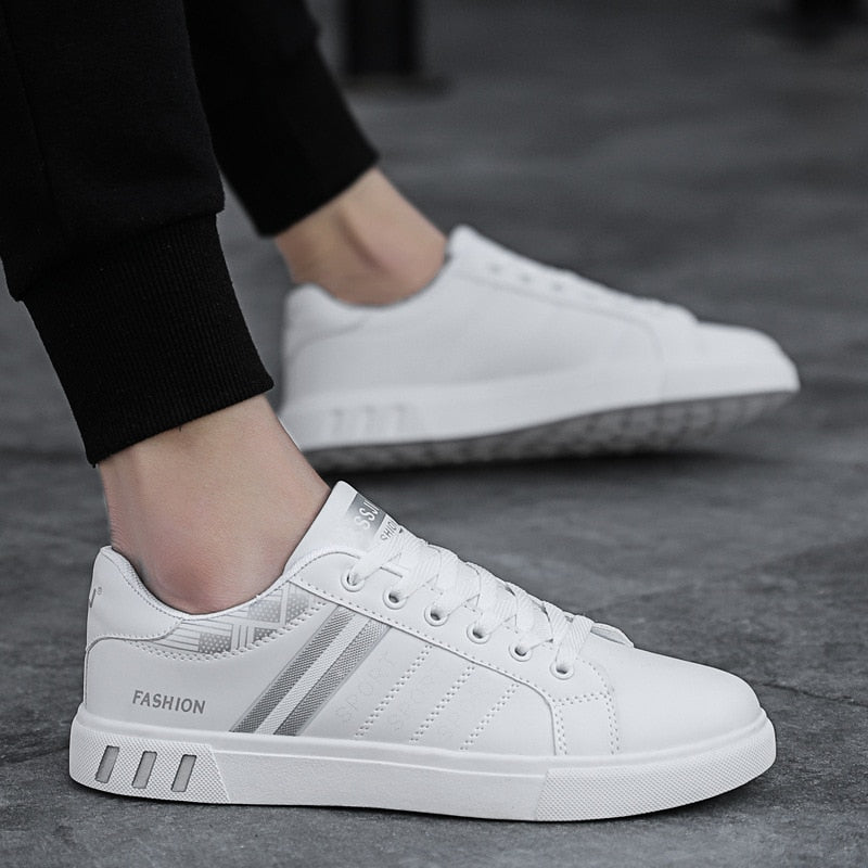 Men's Casual Sneakers Stylish Everyday Comfort Shoes - Image 2