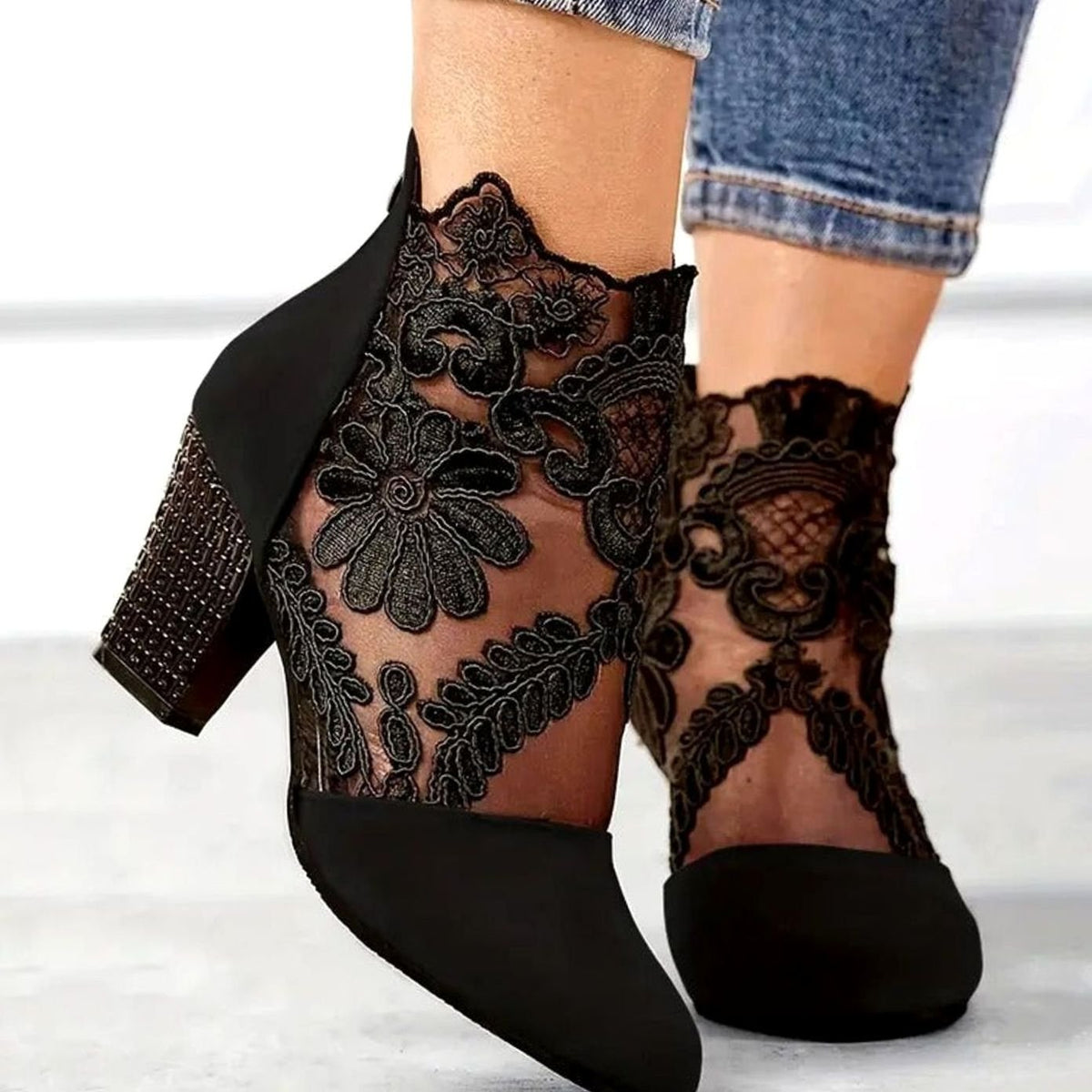 Women's Lace Embroidered Block Heel Pointed Toe Ankle Boots - Image 3