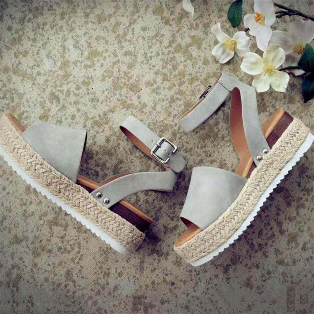 Women Comfortable Flat Sandals - Image 14