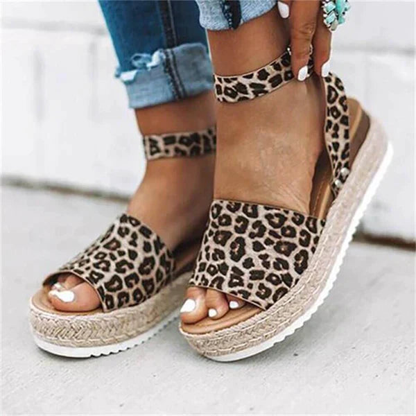 Women Comfortable Flat Sandals
