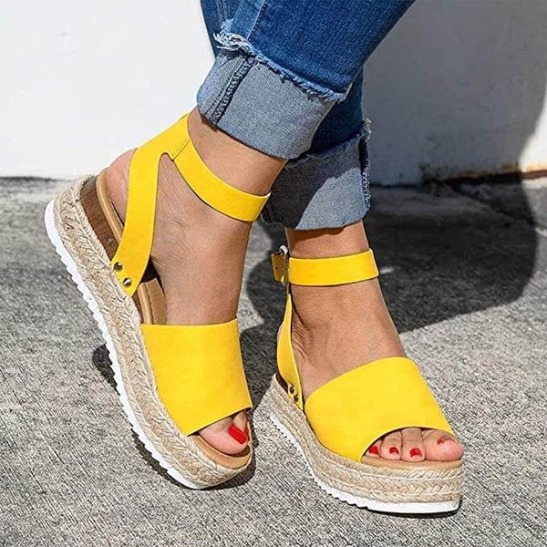 Women Comfortable Flat Sandals - Image 18