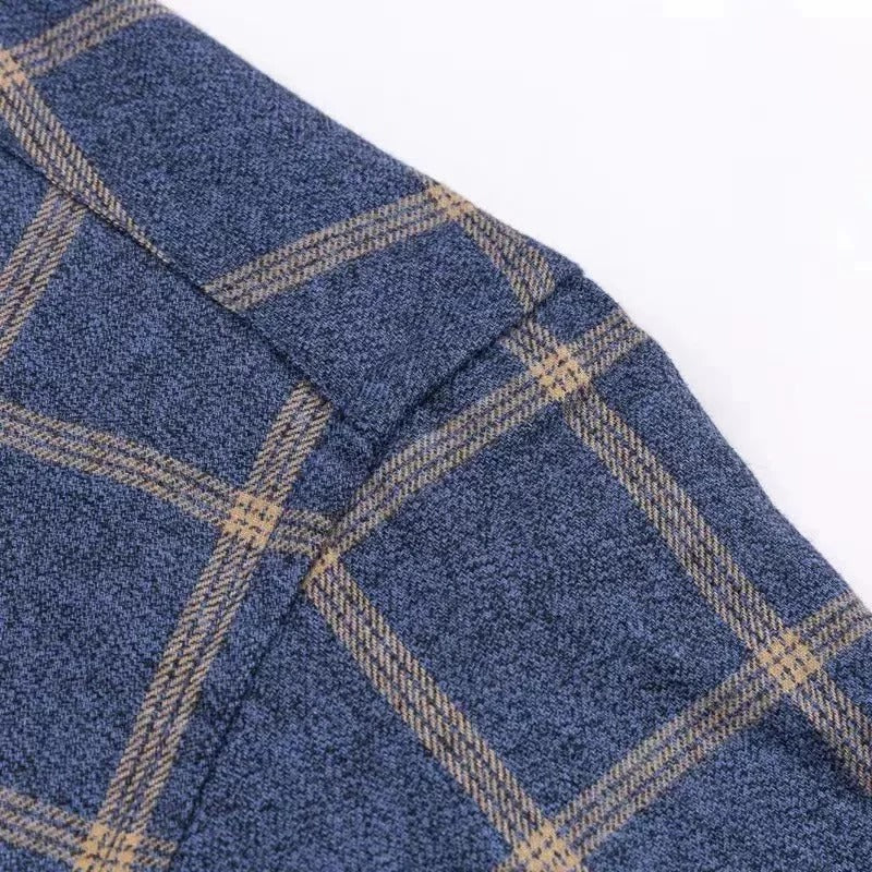 Men's Plaid 100% Cotton Button-Down Shirt - Image 5