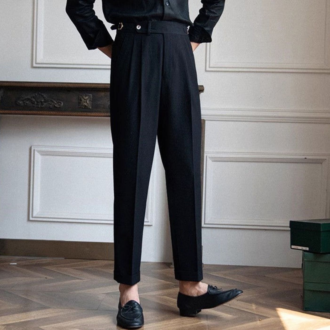 Men's High-Rise Pleated Trousers Cuffed Hem - Image 4