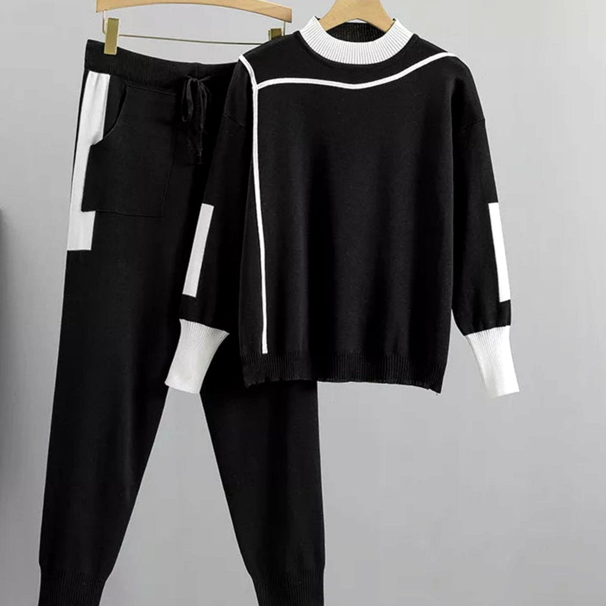 Women 2 Piece Knit Sweater Jogger Set - Image 4